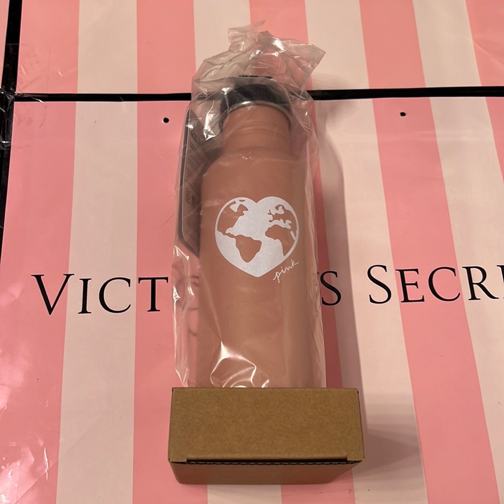 Victoria’s Secret Pink water bottle